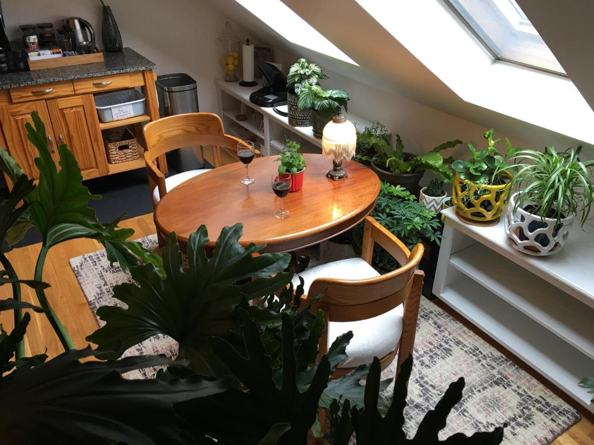 Urban Oasis In Hope Village Providence Eksteriør billede